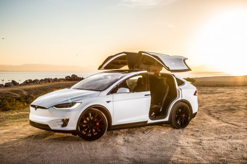 2016-Tesla-Model-X-P90D-front-three-quarter-doors-open